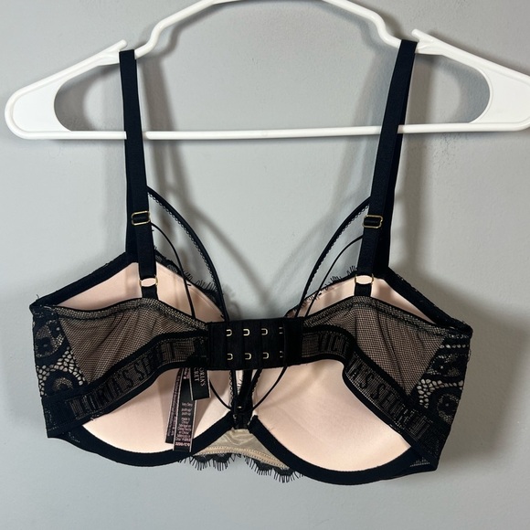 Victoria’s Secret Very Sexy Push Up Bra with Straps 32DD - Picture 7 of 7